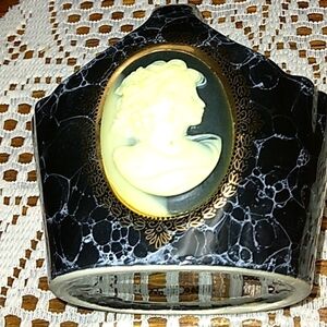 Cameo Stoneware Basket